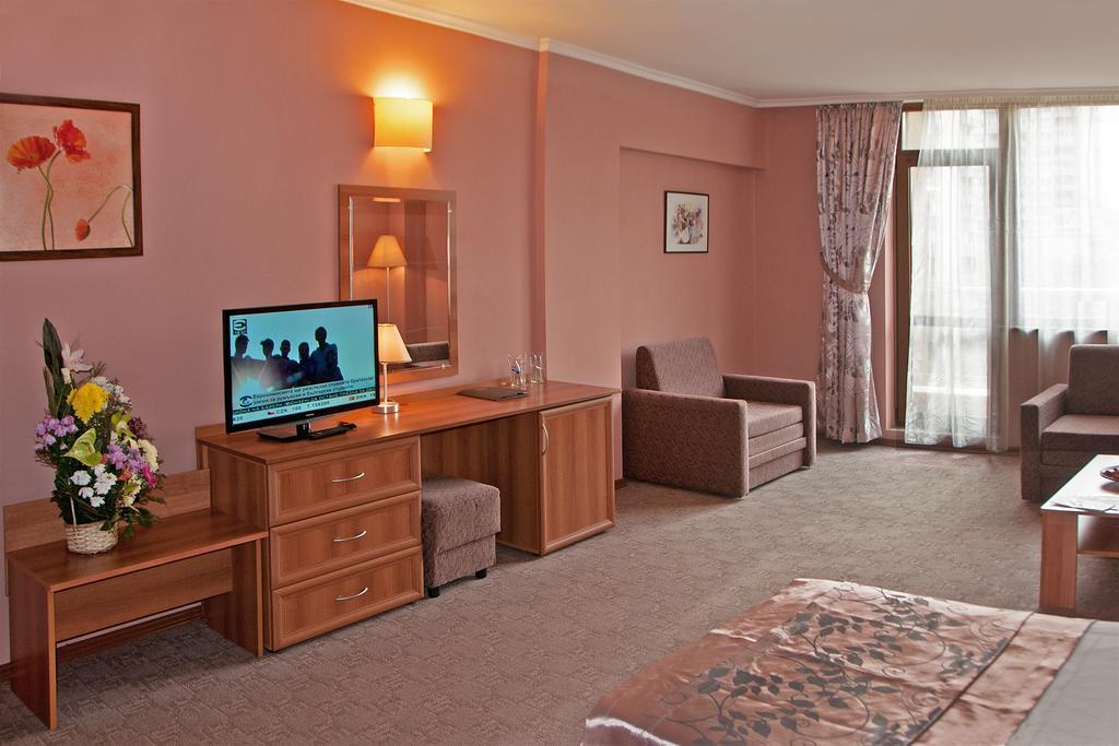 Hotel Real Plovdiv Chambre photo